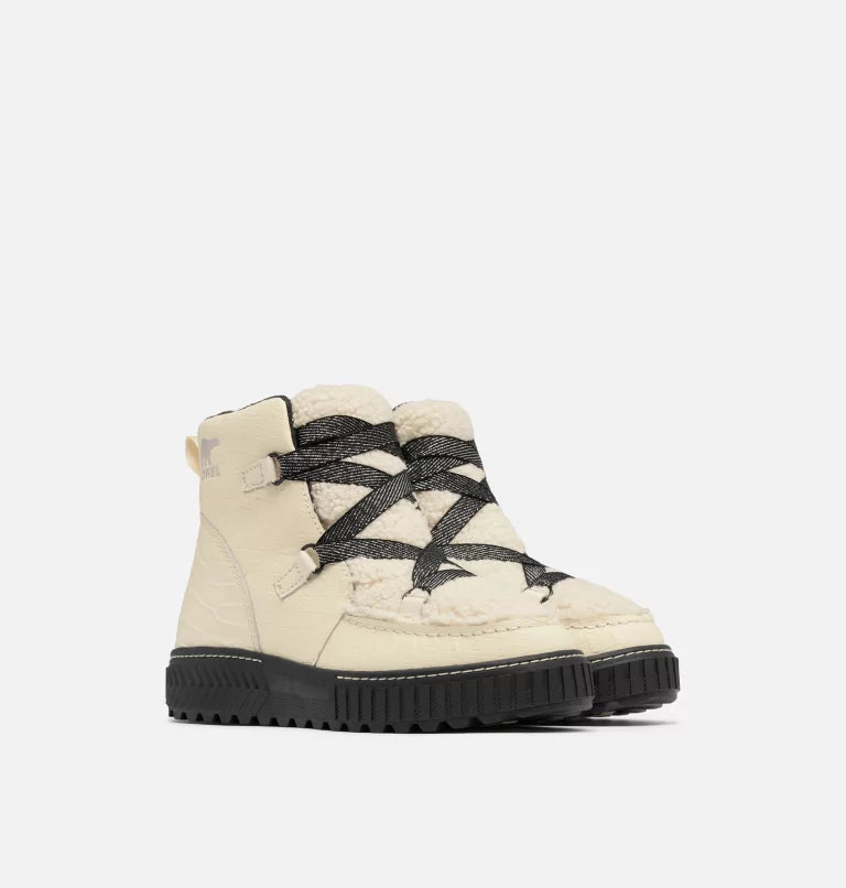 Ona Ave Alpine Boot Lux in Chalk