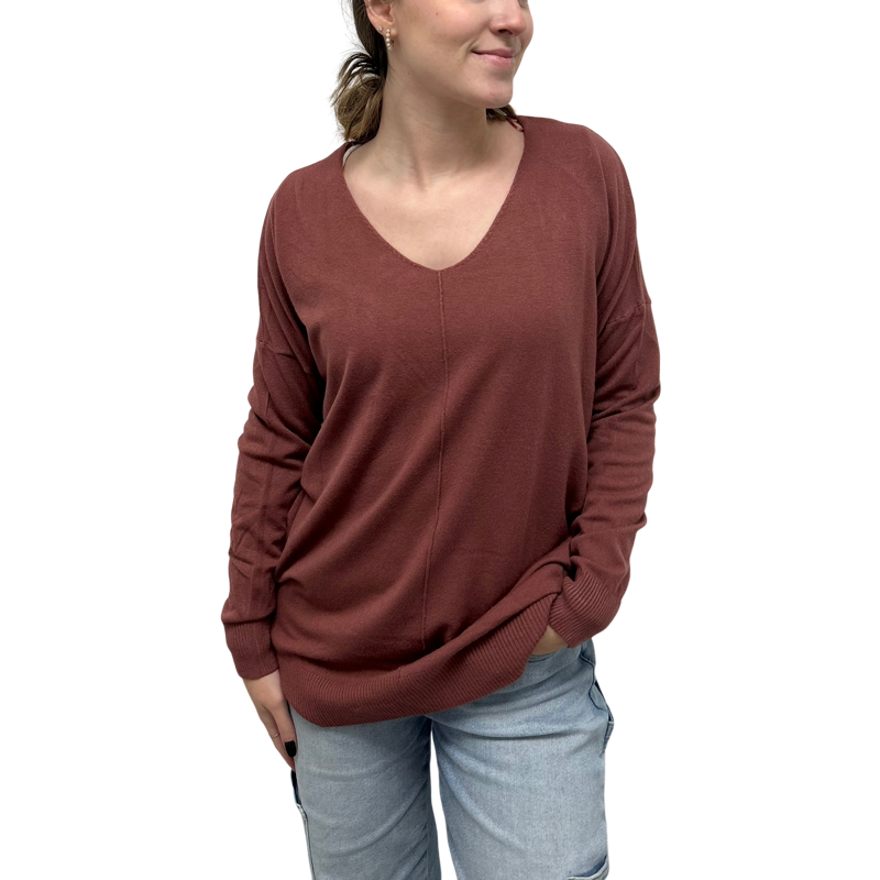 V-Neck Sweater in Dust Plum