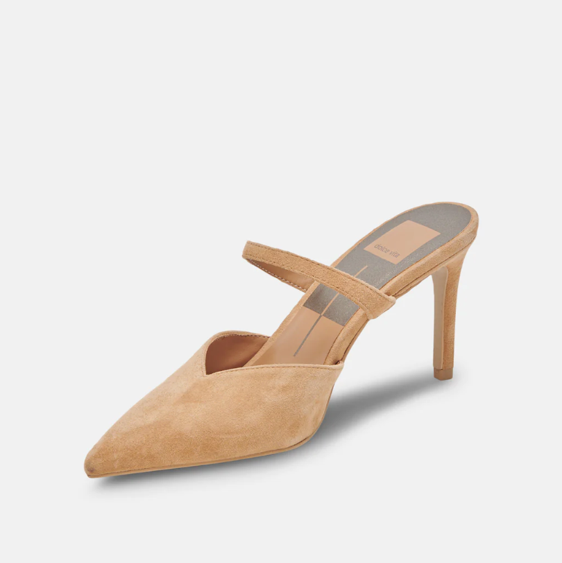 Kanika Low Heel in Tan