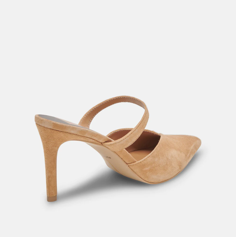 Kanika Low Heel in Tan