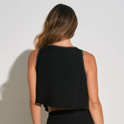 Flowy Cropped Tank in Black