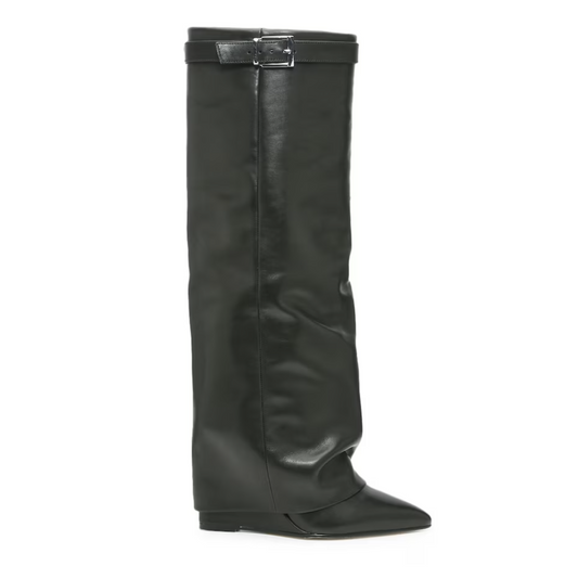 Corenne Boot in black