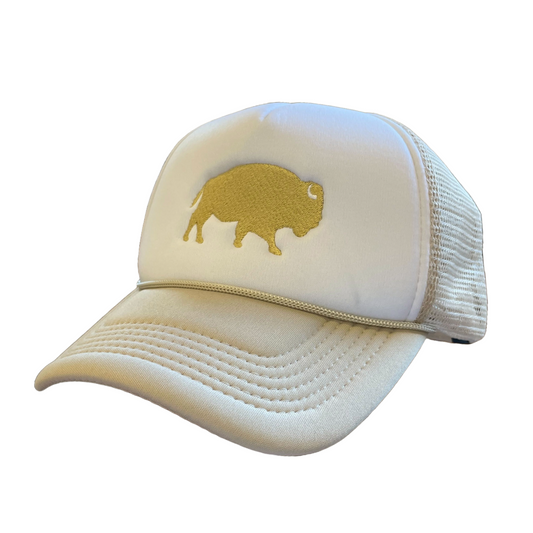 Standing Buffalo Trucker in White/Khaki/Gold