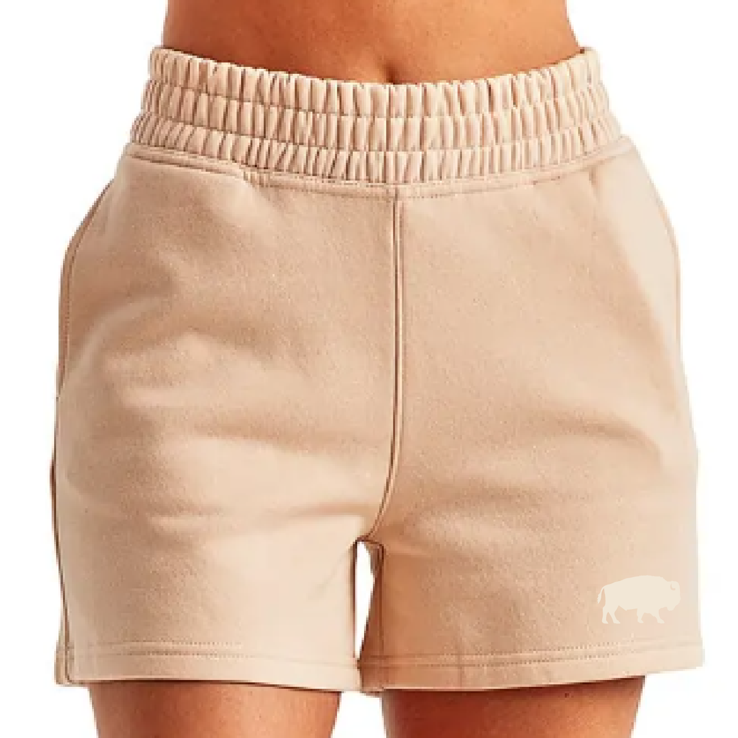 Standing Buffalo Shorts in Nude